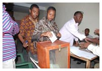 Comores : « Des élections régulières malgré les irrégularités… »