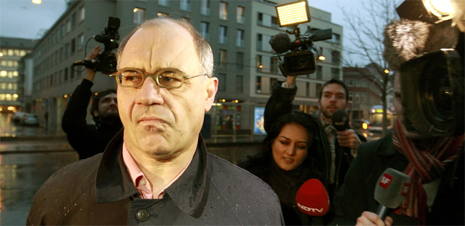 Le banquier Elmer, informateur de WikiLeaks et condamné en Suisse, recherché à Maurice