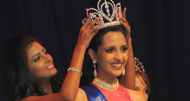 Miss Mauritius: rencontre avec Kushboo Ramnawaj