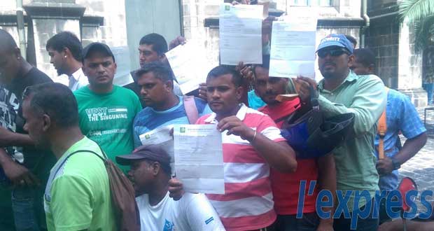 RDA: une centaine de General Workers protestent contre leur licenciement