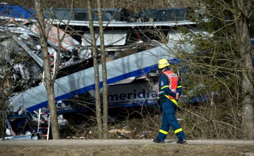Allemagne: au moins neuf morts et une centaine de blessés dans un accident ferroviaire