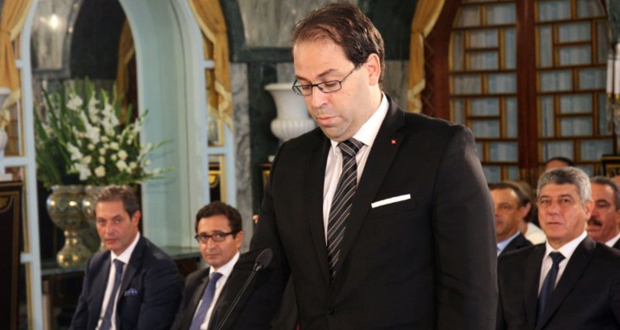 Tunisie: le nouveau gouvernement prête serment