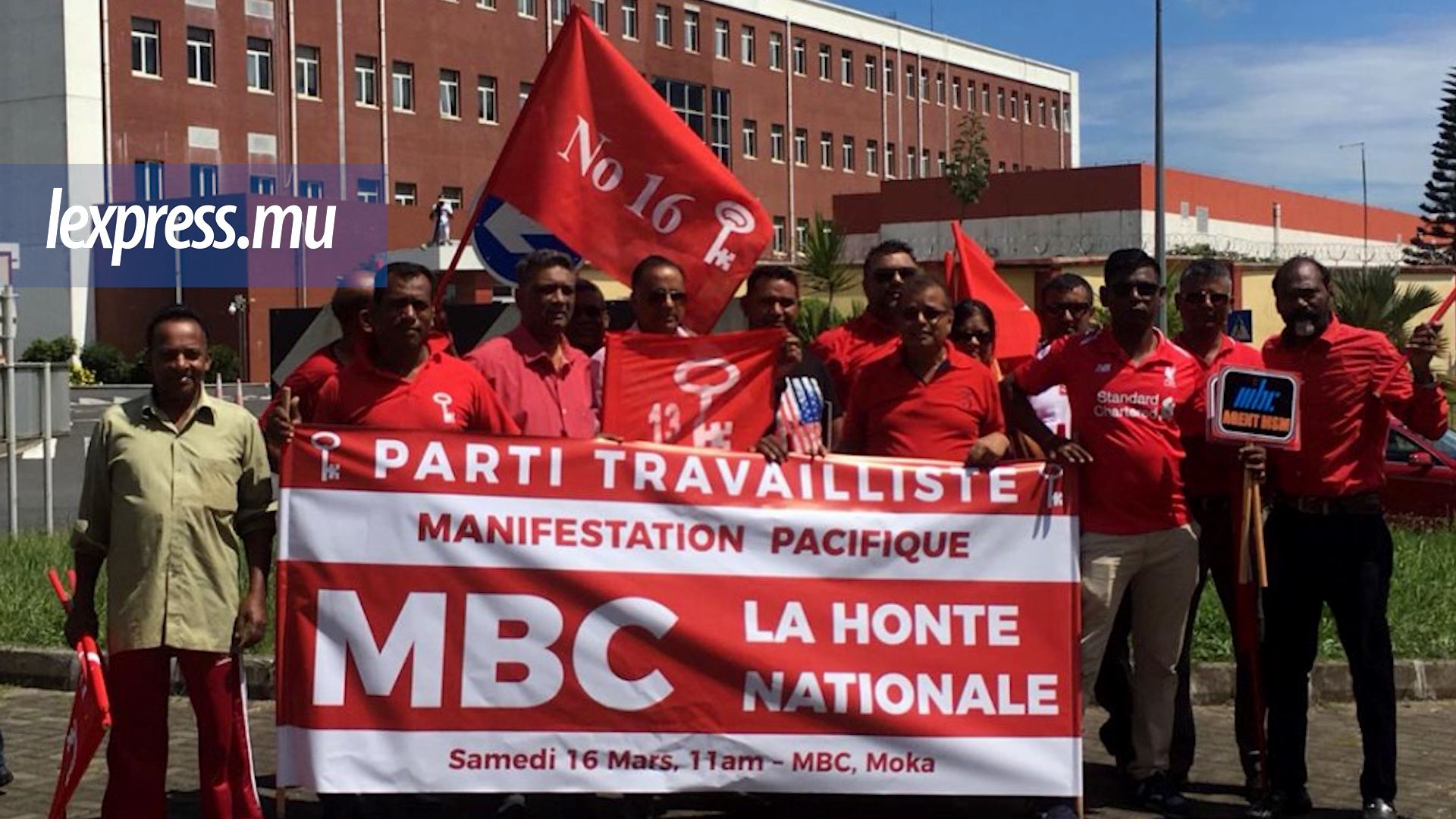 Manif du Parti travailliste: Plus d’une centaine d’activistes massés devant les locaux de la MBC