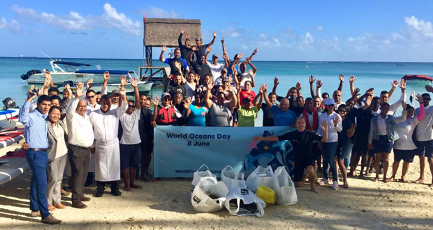 Journée mondiale des océans: Beachcomber nettoie les lagons