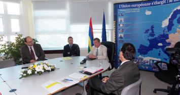 La délégation de l’UE à Maurice a annoncé le possible gel d'un don de 160 millions d'euros au gouvernement mauricien, lors d’un media breakfast qui s’est tenu le lundi 12 mai. 