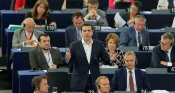 S'exprimant devant les députés européens réunis à Strasbourg, le Premier ministre grec Alexis Tsipras a demandé à ses partenaires de la zone euro de conclure un 