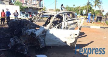 Accident à Petite-Rivière survenu le lundi 24 août. Le conducteur de la voiture est mort carbonisé.