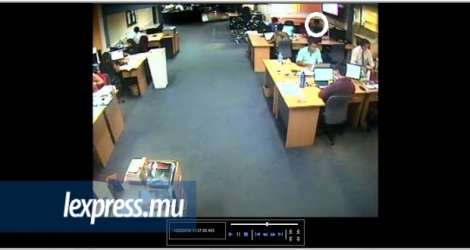 Capture d’image de la vidéo de surveillance des locaux de La Sentinelle le 20 janvier, jour où le mail a été envoyé.