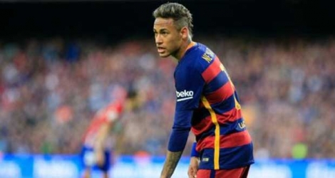 Neymar, l'attaquant brésilien du FC Barcelone, pendant un match du Championnat d'Espagne contre l'Atletico Madrid le 30 janvier 2016 au Camp Nou.