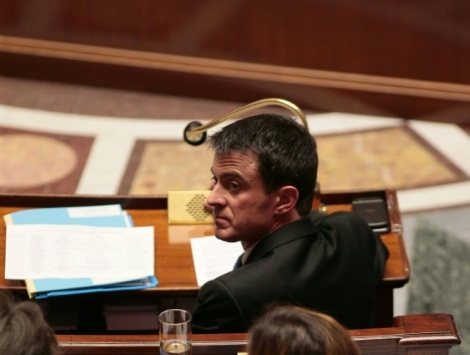 Manuel Valls lors des questions au gouvernement, le 15 mars 2016 à l'Assemblée à Paris