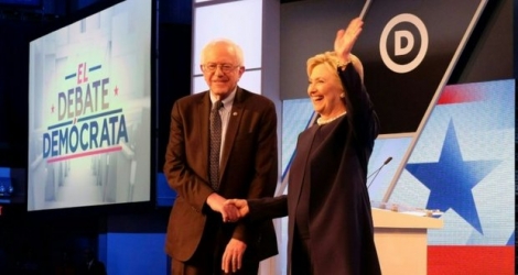 Hillary Clinton et Bernie Sanders avant leur débat à Miami le 9 mars 2016 