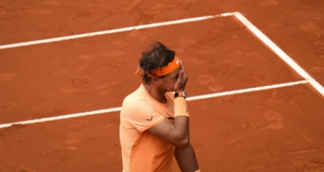L'Espagnol Rafael Nadal face au Britannique Andy Murray en demi-finale du Masters 1000 de Madrid, le 7 mai 2016.