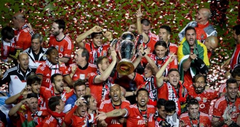 Le Benfica Lisbonne, moins d'une semaine après avoir été sacré champion du Portugal pour la troisième fois d'affilée.