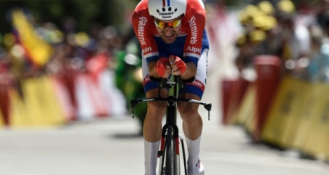 Le Néerlandais Tom Dumoulin vainqueur de la 13e étape du Tour de France, le 15 juillet 2016 à La Caverne du Pont-d'Arc.