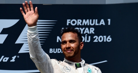 Le pilote britannique Lewis Hamilton (Mercedes AMG Petronas), après sa victoire sur le grand prix de Formule 1 de Hongrie.
