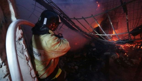 Huit pompiers ont été tués en tentant de lutter contre un incendie dans un entrepôt dans l'est de Moscou, en Russie