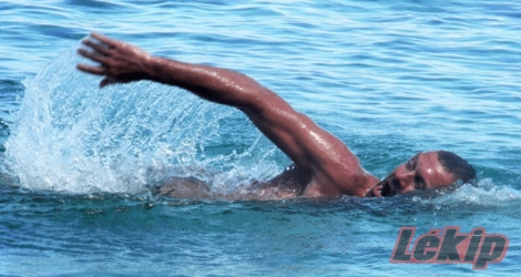 Lilian Eymeric tentera de battre le record du monde de 225 km en faisant la traversée Maurice-Réunion à la nage.