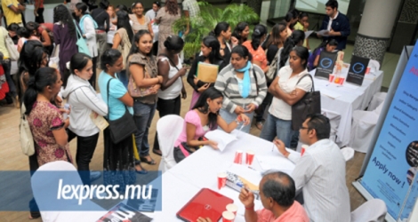 (Photo d’illustration) Les jeunes sont encouragés à se rendre en grand nombre au «Job fair & Career expo».