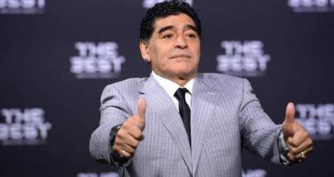 Selon Maradona, en Argentine «ils sont plus préoccupés par les bénéfices qu'ils pourraient tirer d'un contrat de (droits) TV que par les vrais problèmes du football».