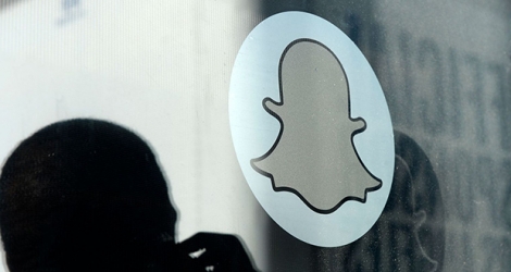 Snapchat est devenue en quelques années un phénomène de société avec ses messages qui disparaissent après avoir été lus.  