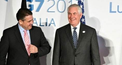 Le ministre des Affaires étrangères allemand Sigmar Gabriel (G) et le Secrétaire d'Etat américain Rex Tillerson au G7 de Lucques, en Italie, le 11 avril 2017 .