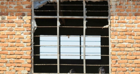 Fenêtre d'une école eà Kilolo, en Tanzanie, le 1er septembre 2008.