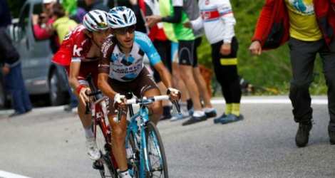 Le coureur de l'AG2R Domenico Pozzovivo dans la montée finale de la 19e étape du Giro, le 26 mai 2017 à Piancavallo 