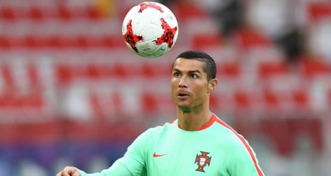 Cristiano Ronaldo, favori du prochain Ballon d'or pour ses performances sportives.
