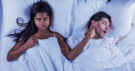 Moins on dort au sein du couple et plus la réponse inflammatoire à un conflit et au stress est importante, souligne cette nouvelle étude. © Justin Horrocks