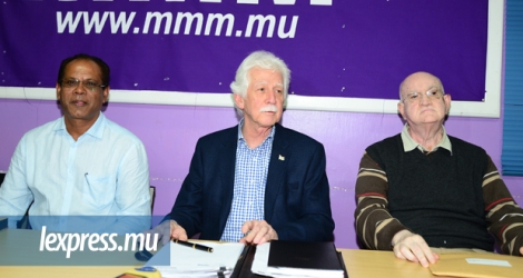  Après le Bureau Politique, Paul Bérenger, le leader du MMM, a tenu une conférence de presse au siège du parti à Rose-Hill.