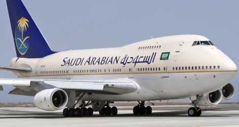 «Les vêtements que portent les femmes doivent couvrir leurs bras et leurs jambes», pouvait-on lire sur le site de Saudi Airlines.