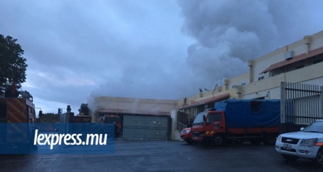 Un incendie a éclaté dans l'entrepôt de Shoprite le dimanche 12 novembre. 