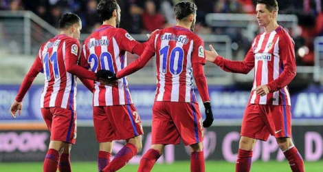 L'Atletico Madrid et Valence se sont facilement qualifiés mardi pour les quarts de finale de la Coupe du Roi en battant respectivement Lleida 3-0 (aller 4-0) et Las Palmas 4-0 (aller 1-1). 