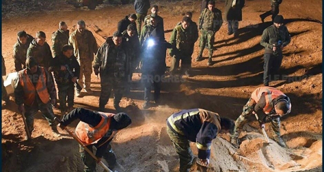 L'armée syrienne a découvert une fosse commune.