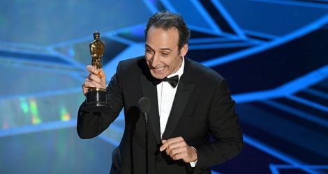 Le compositeur français Alexandre Desplat remporte le deuxième Oscar.