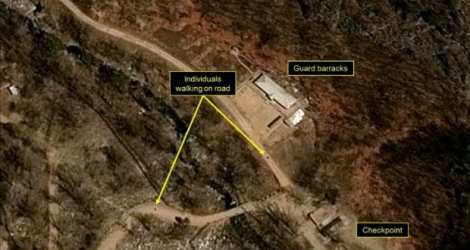 Photographie fournie le 13 avril 2017 par le Centre national d'etudes spatiales (CNES), Airbus Defense and Space et le site 38 North, montrant une image satellite prise le 12 avril 2017 du site d'essais nucléaires nord-coréen de Punggye-ri.