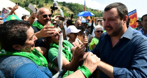 Le vice-Premier ministre et ministre de l'Intérieur italien Matteo Salvini arrive à Pontida pour le rassemblement annuel de la Ligue, le 1er juillet 2018.