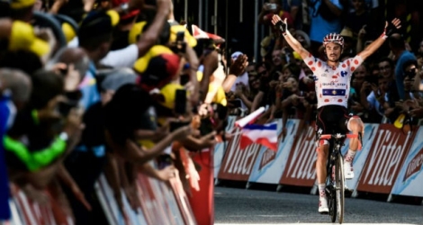 Le bonheur de Julian Alaphilippe, vainqueur de la 16e étape du Tour à Bagnères-de-Luchon.