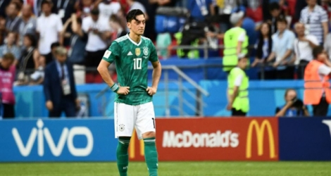 Mesut Özil battu avec l'Allemagne au Mondial en Russie par la Corée du Sud, le 27 juin 2018 à Kazan
