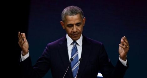 L'ex-président américain Barack Obama, le 2 décembre 2017 lors d'une conférence à Paris