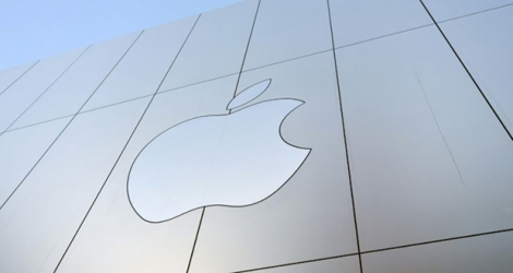 Apple est devenue jeudi la première entreprise privée à valoir plus de 1.000 milliards de dollars en Bourse.