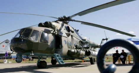 Un hélicoptère russe MI-8 exposé à un salon aéronautique près de Moscou en 2005.