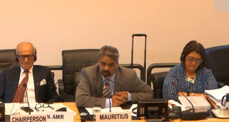 Maneesh Gobin (au centre) a présenté le rapport de Maurice devant le comité des Nations unies pour l’élimination de la discrimination raciale, du 14 au 15 août, en Suisse.