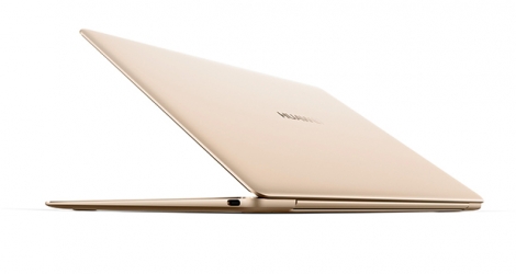 Le MateBook X ressemble à deux gouttes d’eau au MacBook Air de 13 pouces.