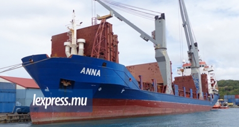 Le nouveau navire-cargo remplacera le «MV Anna», loué à un armateur.