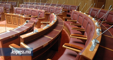 Les parlementaires reprennent le chemin de l’hémicycle après deux mois et demi de vacances ce mardi 16 octobre.