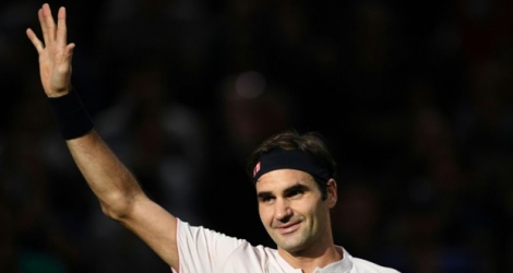 Le Suisse Roger Federer vainqueur de l'Italien Fabio Fognini au Masters 1000 de Paris, le 1er novembre 2018.