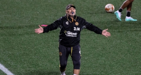 L'Argentin Diego Maradona, entraîneur des Dorados de Sinaloa (D2 mexicaine), lors d'un entraînement de son équipe à Tijuana, le 11 octobre 2018.