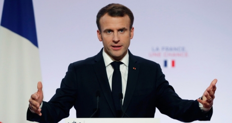Emmanuel Macron a exprimé samedi soir sa «honte» après des incidents violents sur la prestigieuse avenue des Champs-Elysées, à Paris.