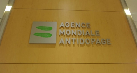  Logo de l'Agence mondiale antidopage pris au siège de l'organisme le 20 septembre 2016 à Montréal